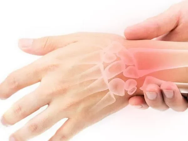 Khởi động kỹ lưỡng trước khi tập luyện: Bước đệm quan trọng để phòng tránh chấn thương